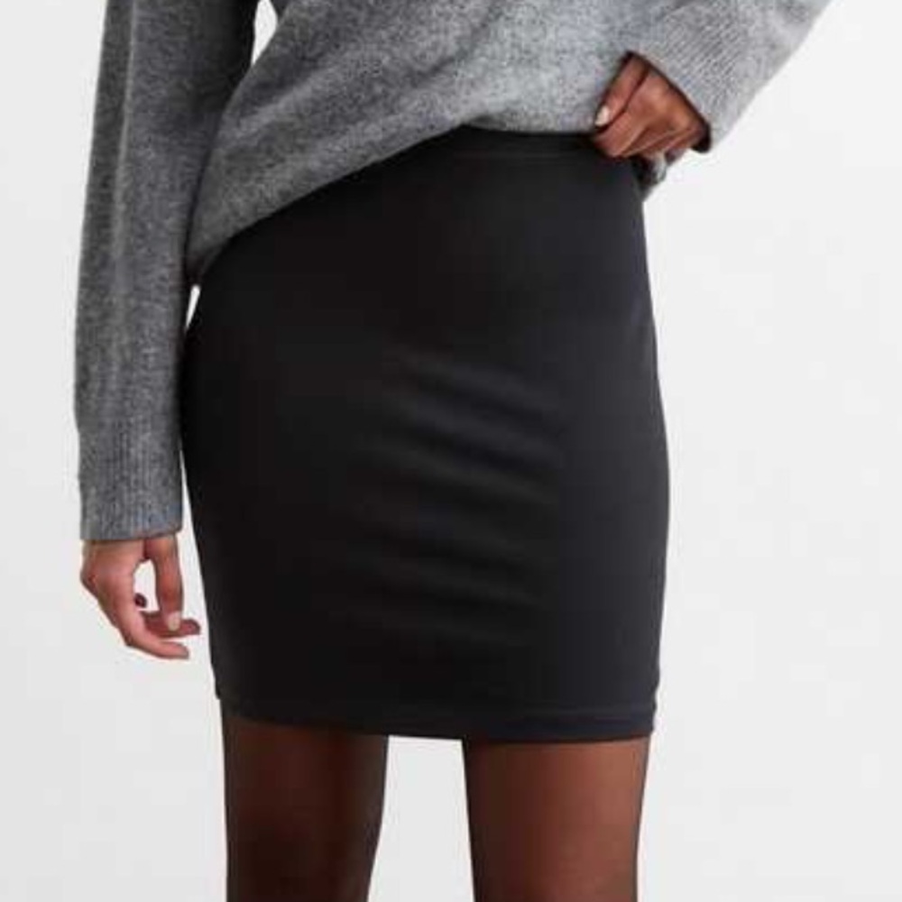 Forever 21 Black Pencil Skirt